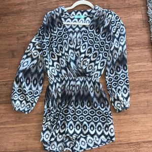 Long sleeved romper in “50 shades of gray”